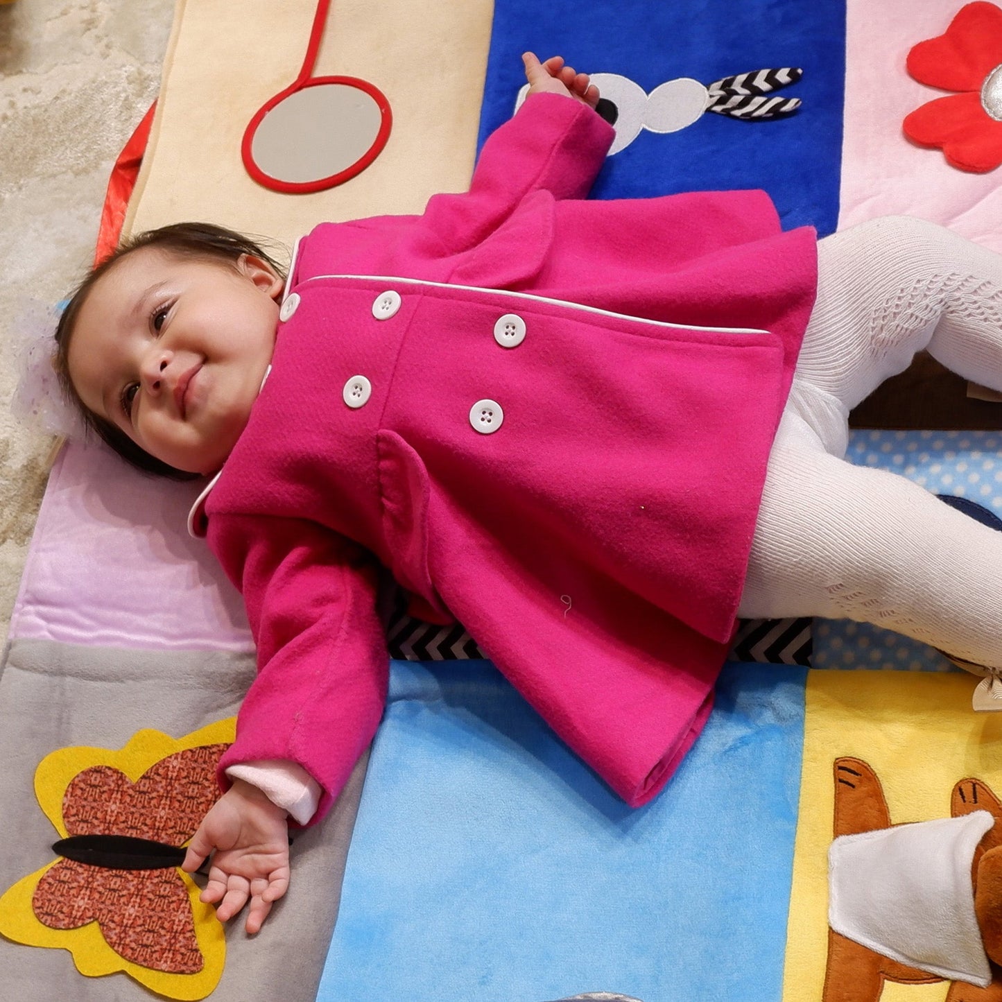 Baby sensory kit for visual stimulation and development